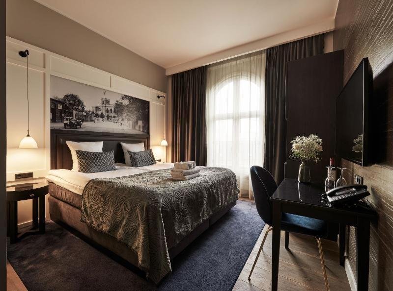 Hotel Ascot 4*